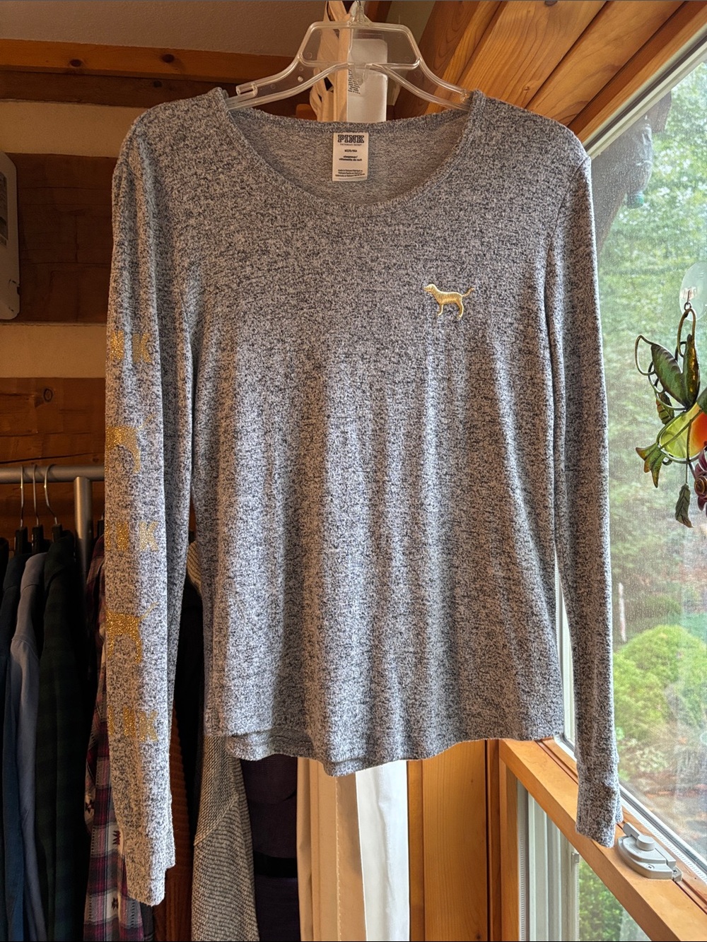 PINK Victoria's Secret Heather Gray Long-Sleeve Top with Gold Dog Logo